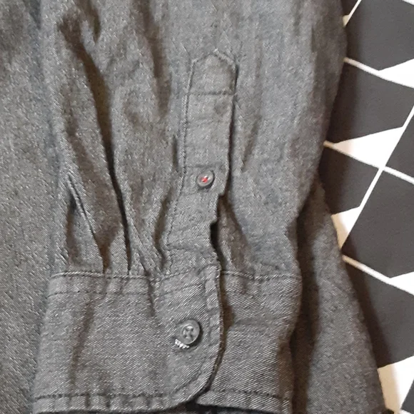 WRANGLER  DENIM  BUTTON FRONT SHIRT, SIZE 2 XL - Picture 7 of 10